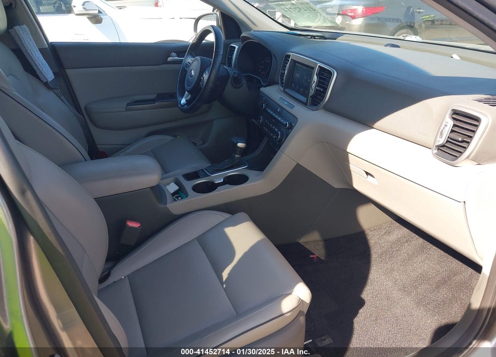 2017 KIA SPORTAGE EX VIN: KNDPN3AC4H7075216
