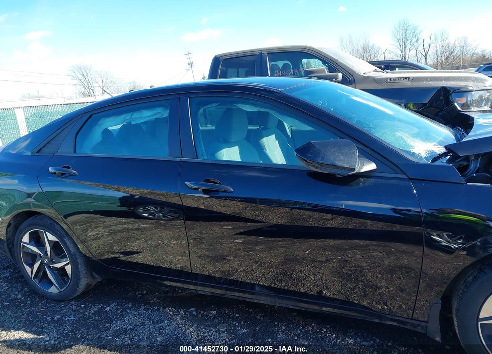 2023 HYUNDAI ELANTRA VIN: 5NPLS4AG0PH116967