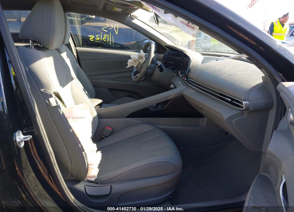 2023 HYUNDAI ELANTRA VIN: 5NPLS4AG0PH116967