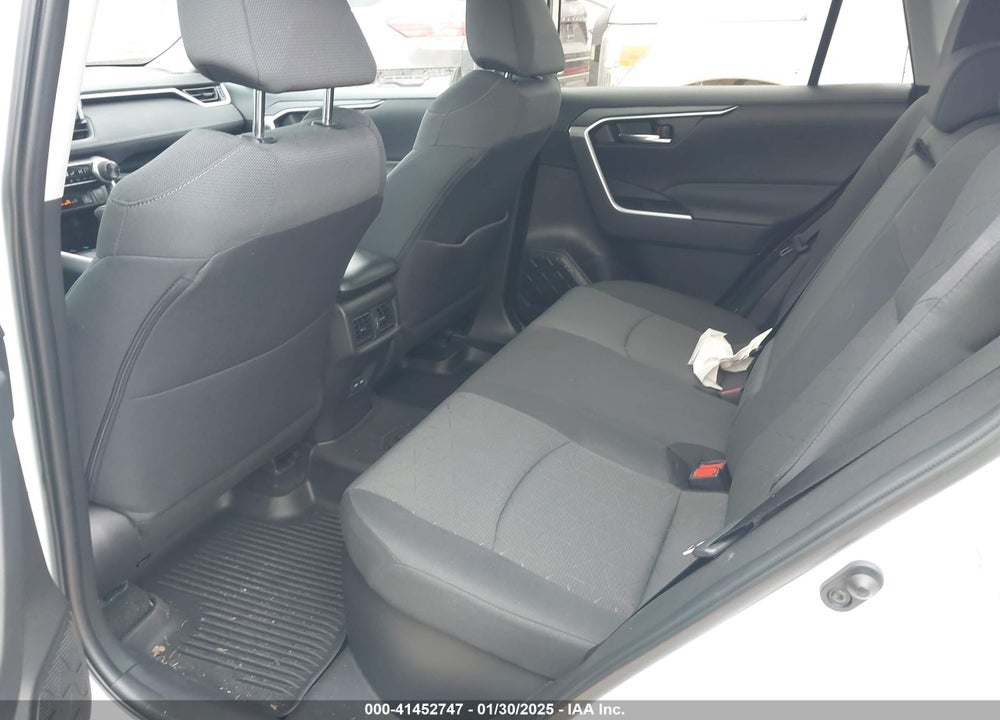 2024 TOYOTA RAV4 HYBRID XLE VIN: 4T3RWRFV3RU138380
