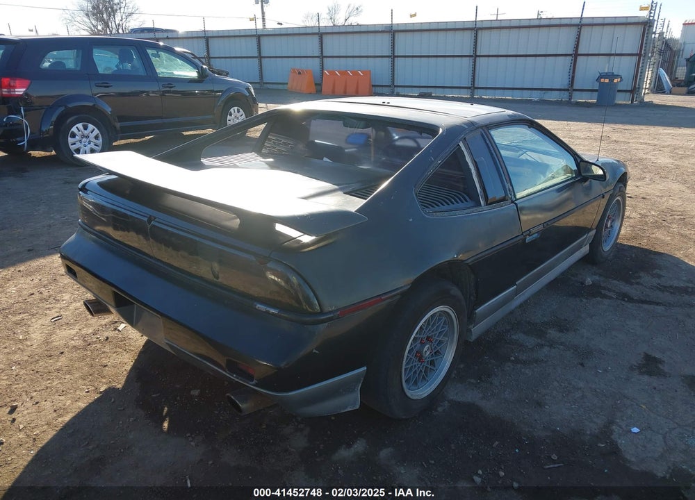 1987 PONTIAC FIERO GT VIN: 1G2PG1199HP200587