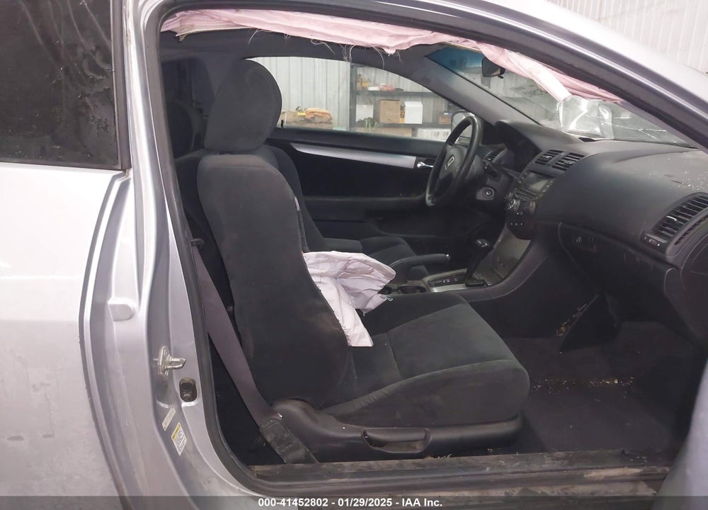 2005 HONDA ACCORD 2.4 EX VIN: 1HGCM72735A007189