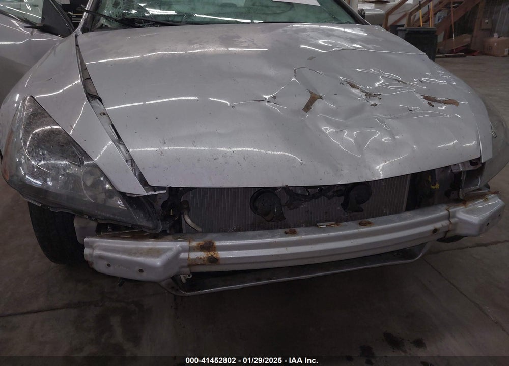 2005 HONDA ACCORD 2.4 EX VIN: 1HGCM72735A007189
