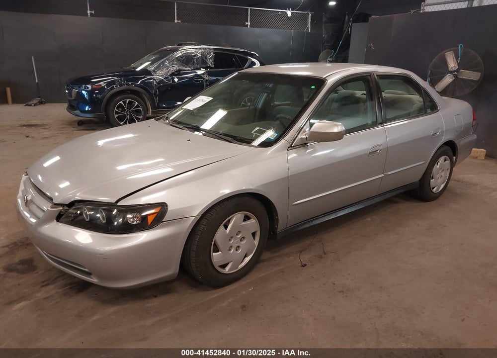 2001 HONDA ACCORD 3.0 LX VIN: 1HGCG16481A086342