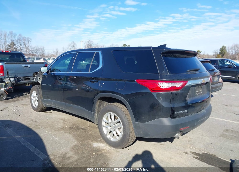 2020 CHEVROLET TRAVERSE FWD LS VIN: 1GNERFKW9LJ289661
