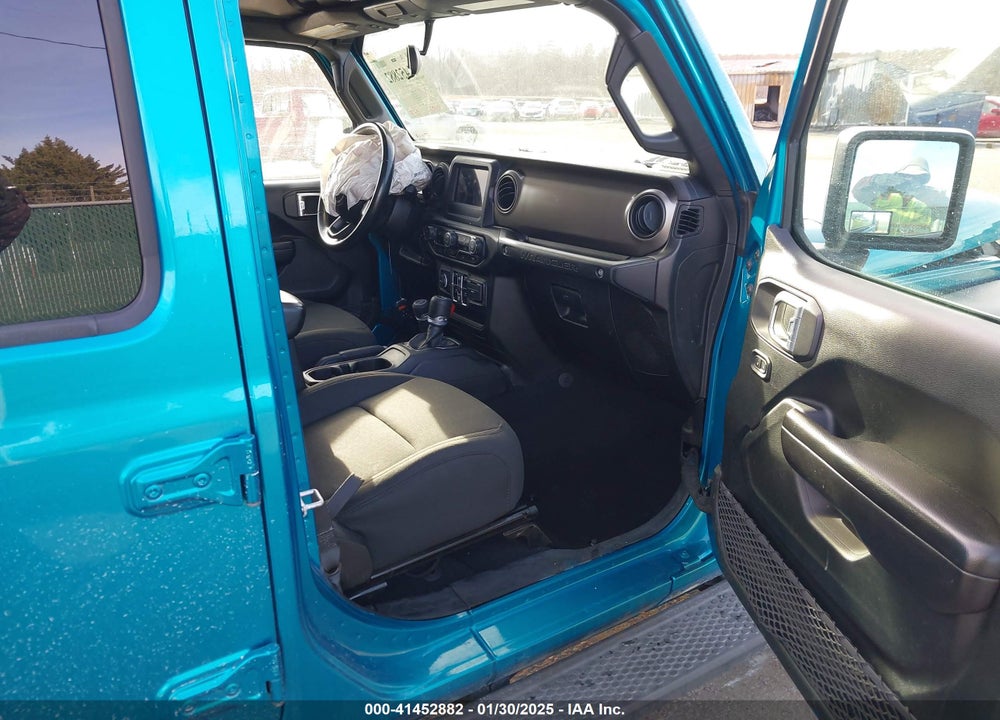 2020 JEEP WRANGLER UNLIMITED SPORT S 4X4 VIN: 1C4HJXDG3LW332029