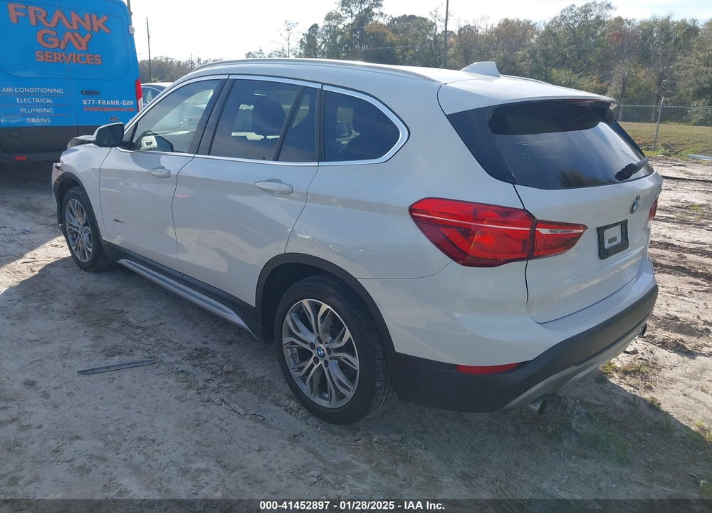 2017 BMW X1 XDRIVE28I VIN: WBXHT3Z35H4A57801