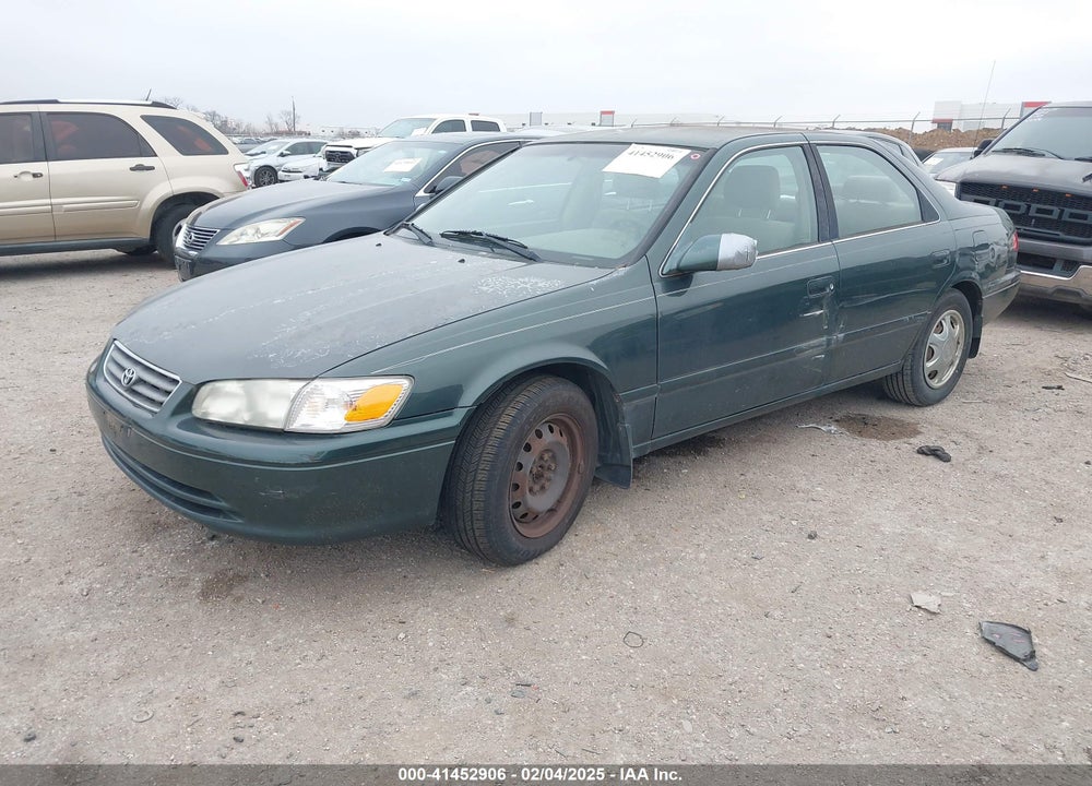 2001 TOYOTA CAMRY LE VIN: JT2BG22K010533023
