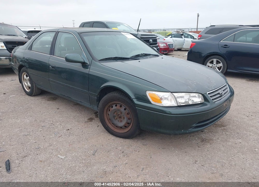 2001 TOYOTA CAMRY LE VIN: JT2BG22K010533023