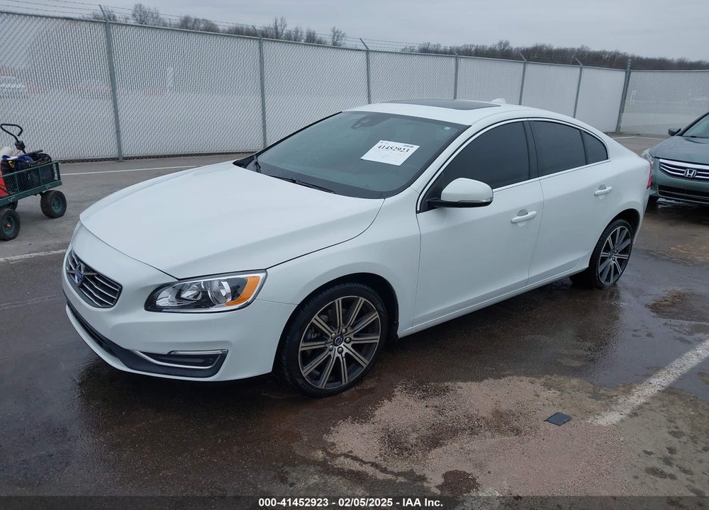 2015 VOLVO S60 VIN: YV149MFK1F2366869