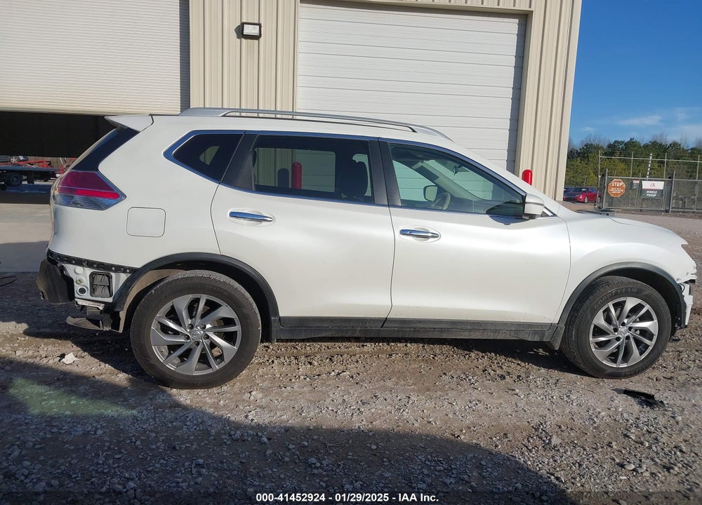 2015 NISSAN ROGUE SL VIN: 5N1AT2MT1FC796689