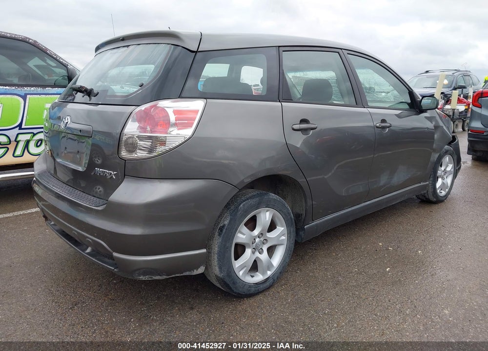 2007 TOYOTA MATRIX VIN: 2T1KR32E37C635657