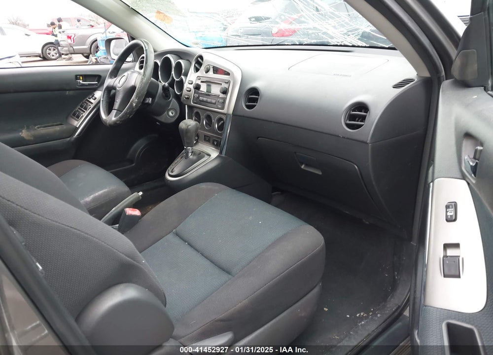 2007 TOYOTA MATRIX VIN: 2T1KR32E37C635657