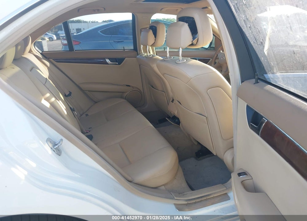 2008 MERCEDES-BENZ C 300 LUXURY 4MATIC/SPORT 4MATIC VIN: WDDGF81X08F128132