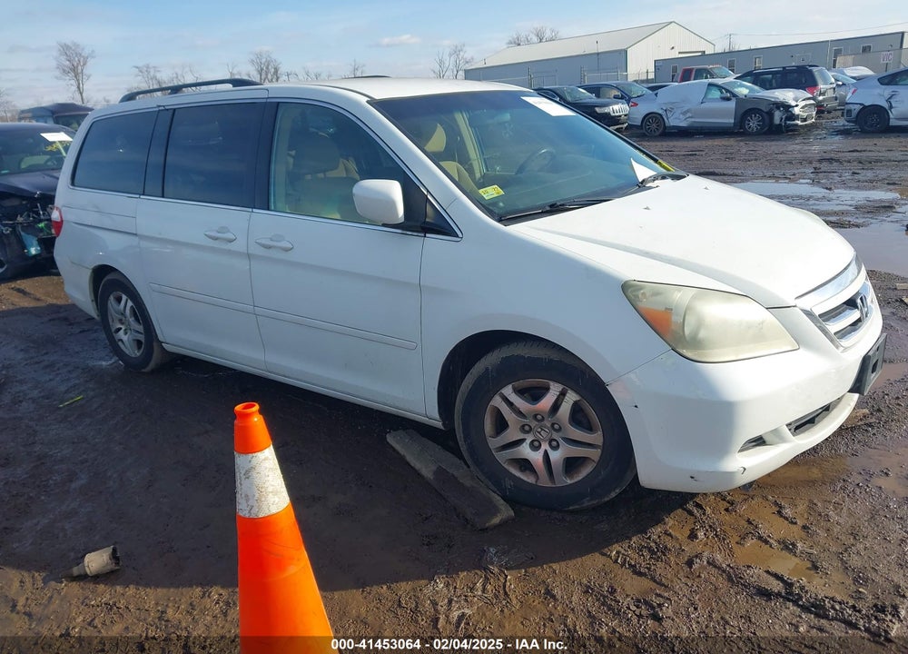 2005 HONDA ODYSSEY EX VIN: 5FNRL38435B425227