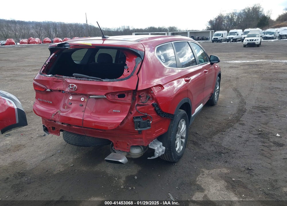 2019 HYUNDAI SANTA FE SE VIN: 5NMS2CAD0KH092039