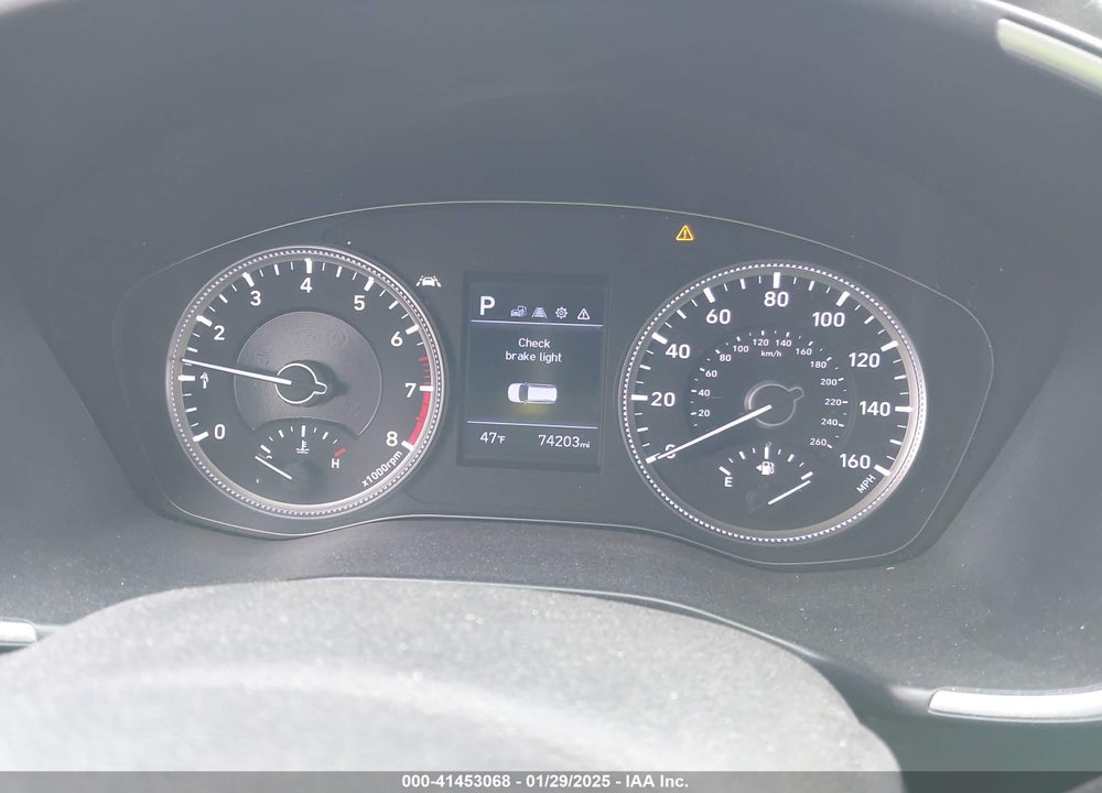2019 HYUNDAI SANTA FE SE VIN: 5NMS2CAD0KH092039