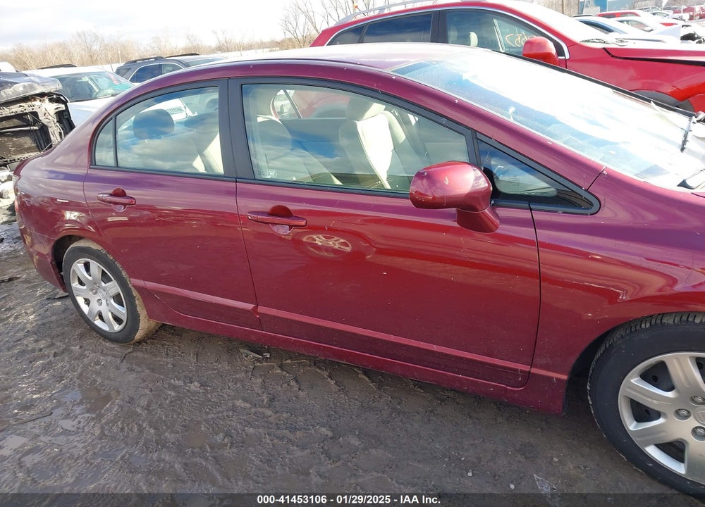2010 HONDA CIVIC LX VIN: 19XFA1F51AE040418