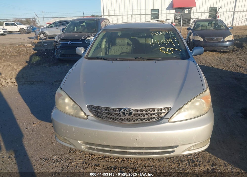 2004 TOYOTA CAMRY XLE V6 VIN: 4T1BF30K74U586054