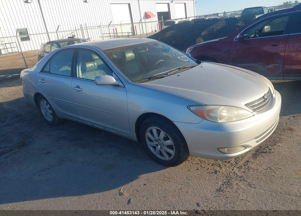 2004 TOYOTA CAMRY XLE V6 VIN: 4T1BF30K74U586054