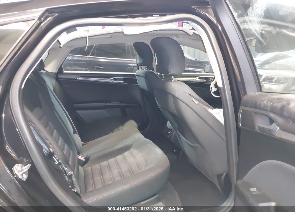 2019 FORD FUSION HYBRID VIN: 3FA6P0LU8KR192037