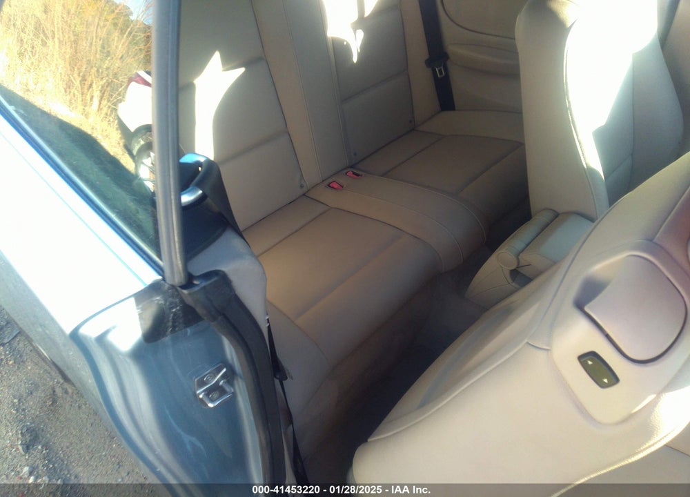 2011 BMW 128I VIN: WBAUN1C5XBVH82474
