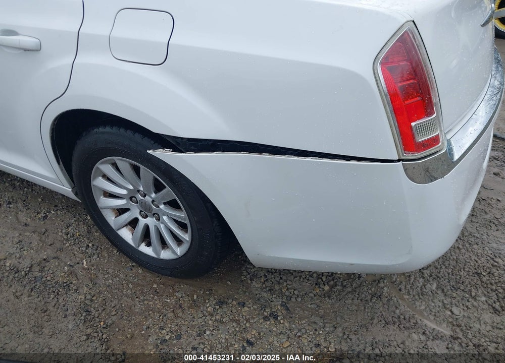 2013 CHRYSLER 300 VIN: 2C3CCAAG9DH508575