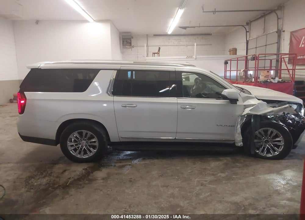2021 GMC YUKON XL 4WD SLT VIN: 1GKS2GKD1MR421646
