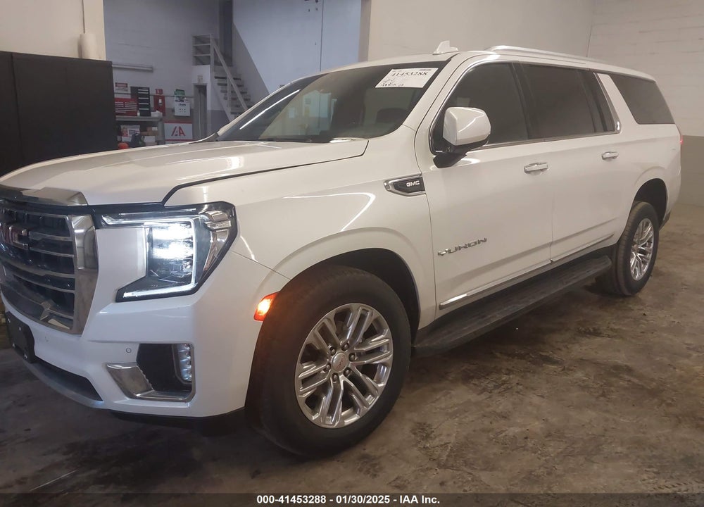 2021 GMC YUKON XL 4WD SLT VIN: 1GKS2GKD1MR421646