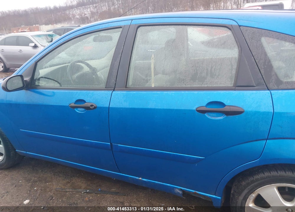 2002 FORD FOCUS ZX5 VIN: 3FAFP37302R232985