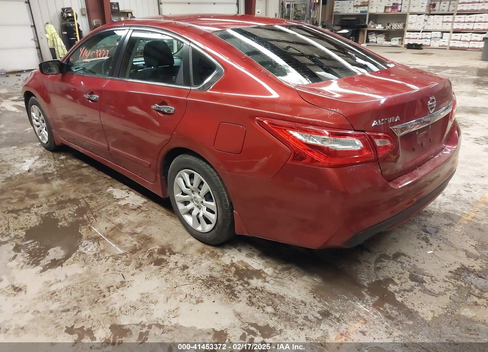 2017 NISSAN ALTIMA VIN: 1N4AL3AP4HN331838