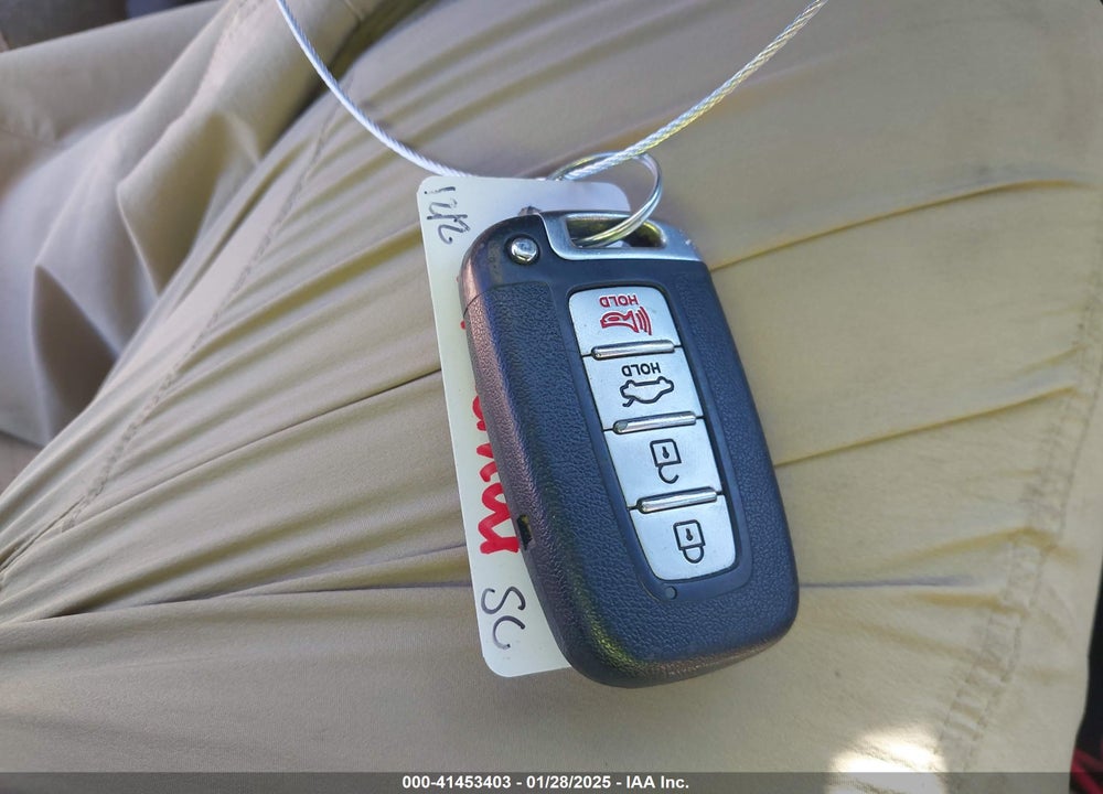 2013 HYUNDAI AZERA VIN: KMHFH4JG1DA205473
