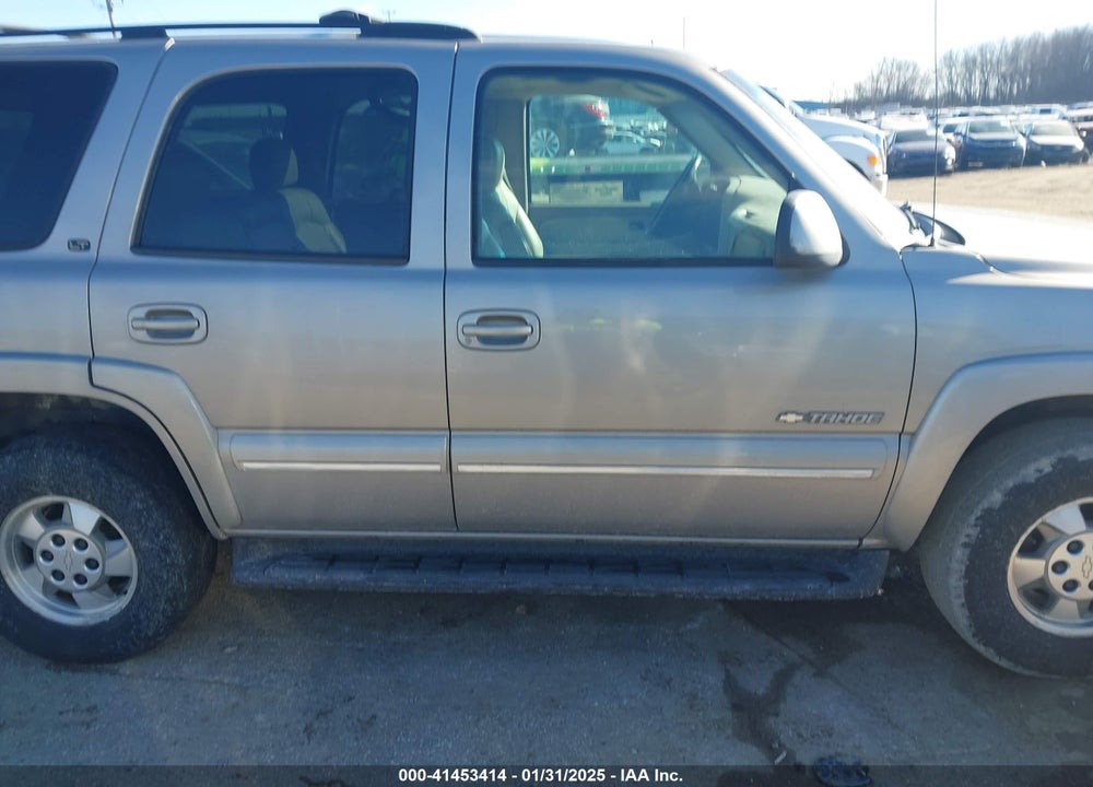 2002 CHEVROLET TAHOE LT VIN: 1GNEC13Z92R278513