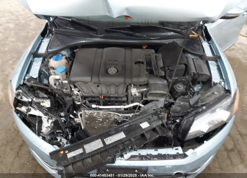 2012 VOLKSWAGEN PASSAT 2.5L SEL VIN: 1VWCH7A32CC058490
