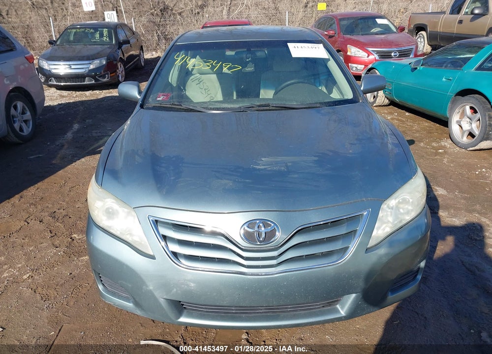2011 TOYOTA CAMRY LE VIN: 4T1BF3EK4BU728351