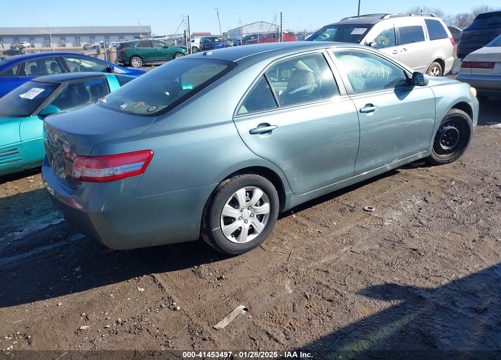 2011 TOYOTA CAMRY LE VIN: 4T1BF3EK4BU728351