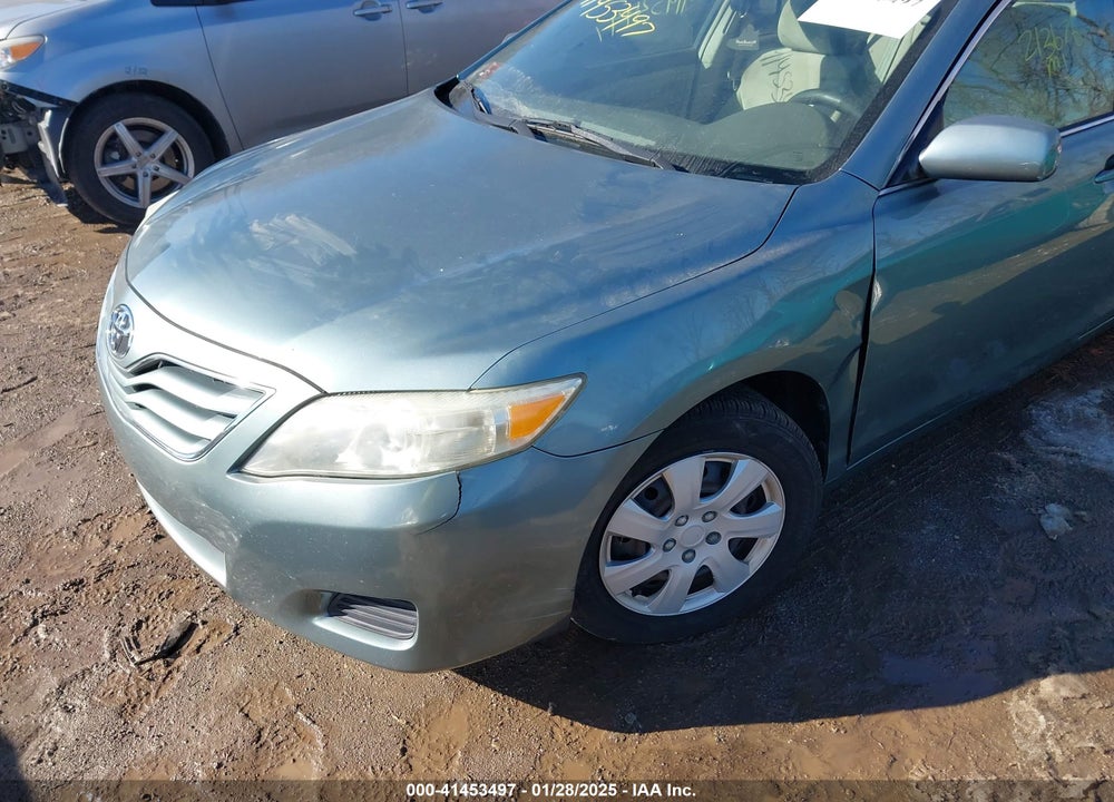 2011 TOYOTA CAMRY LE VIN: 4T1BF3EK4BU728351