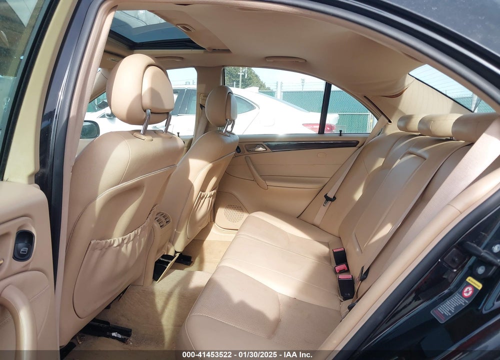 2002 MERCEDES-BENZ C 240 VIN: WDBRF61JX2F140023