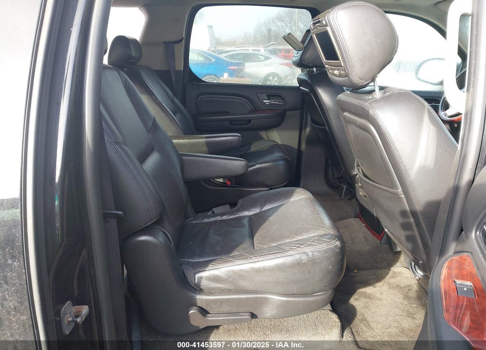 2009 CADILLAC ESCALADE ESV STANDARD VIN: 1GYFK26249R243161