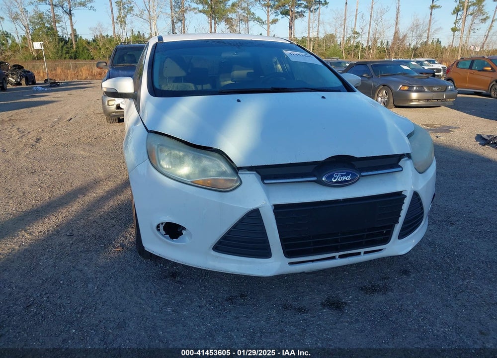 2014 FORD FOCUS VIN: 1FADP3K23EL121730