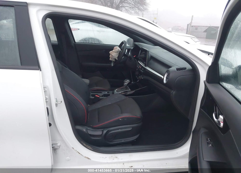 2024 KIA FORTE VIN: 3KPF44AC9RE699759
