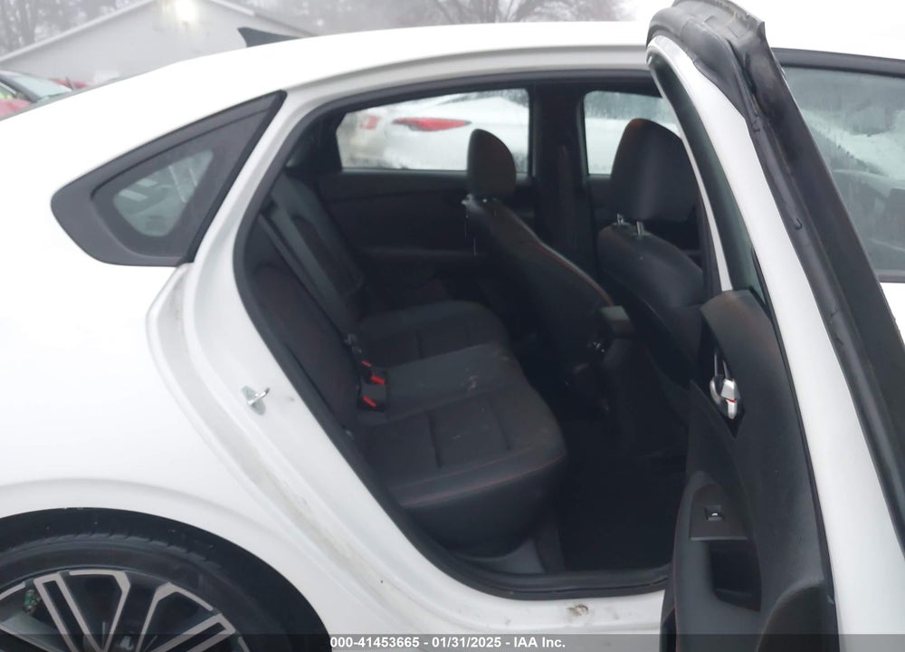 2024 KIA FORTE VIN: 3KPF44AC9RE699759