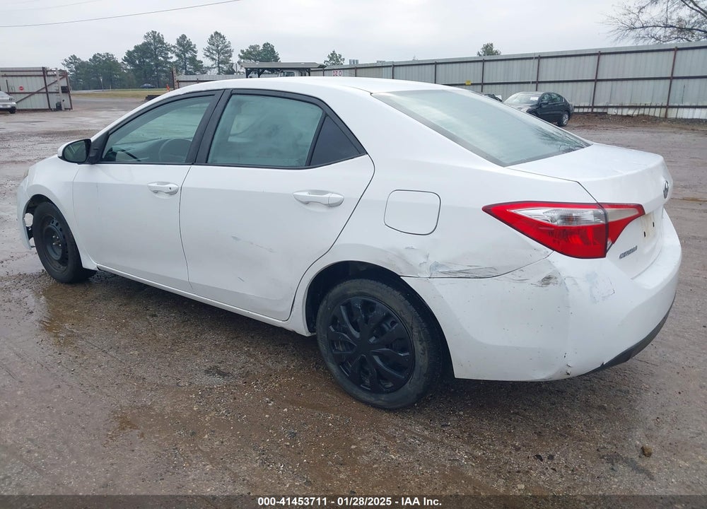 2015 TOYOTA COROLLA LE VIN: 5YFBURHE3FP352117