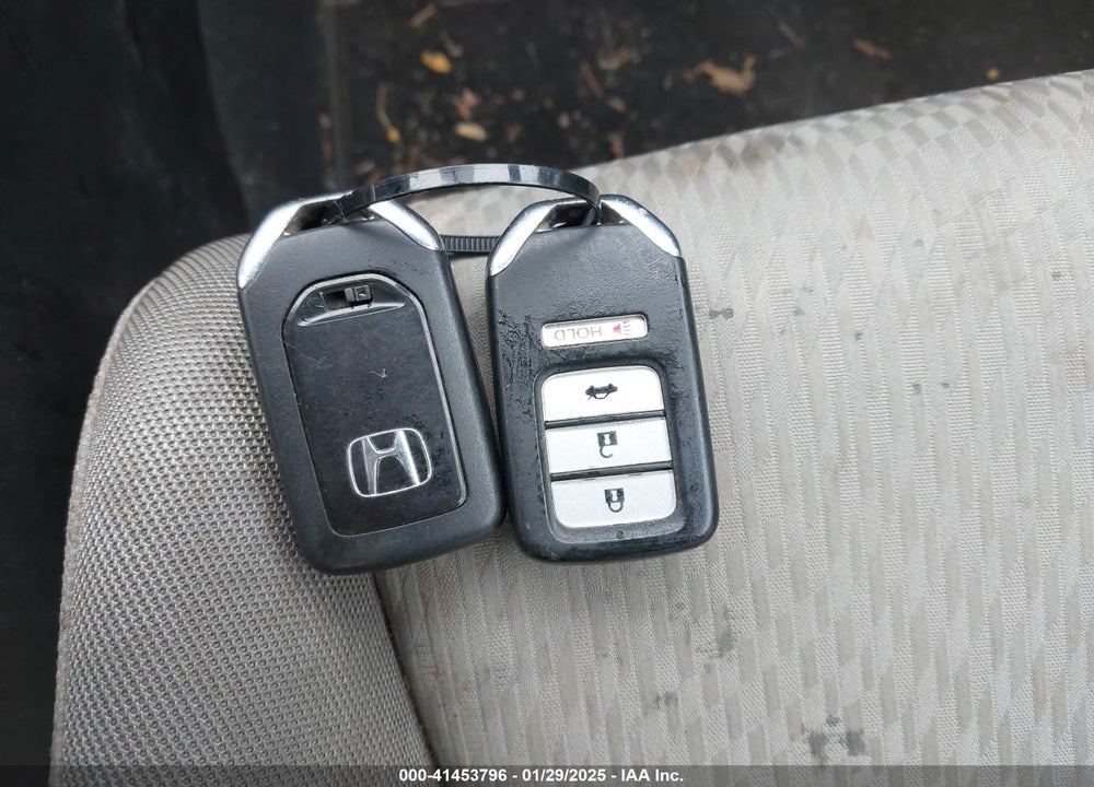 2015 HONDA CIVIC VIN: 2HGFG3B88FH532922