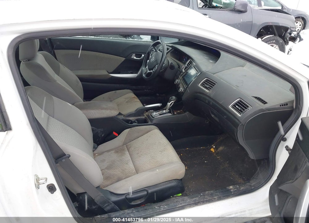 2015 HONDA CIVIC VIN: 2HGFG3B88FH532922