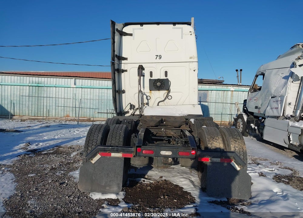 2022 FREIGHTLINER NEW CASCADIA 126 VIN: 1FUJHHDV5NLNN8345