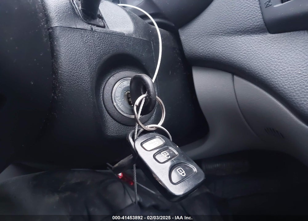 2007 HYUNDAI ELANTRA VIN: KMHDU46D79U621812