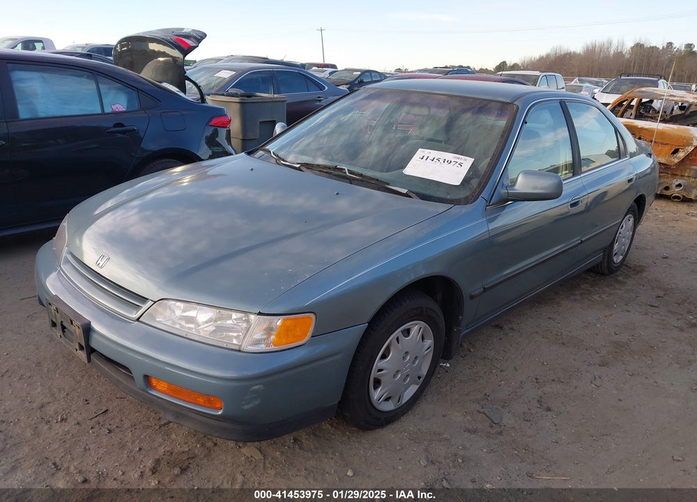 1995 HONDA ACCORD LX/EX VIN: 1HGCD5530SA103547