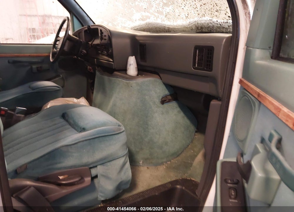 1993 FORD ECONOLINE E150 VAN VIN: 1FDEE14Y6PHA13582