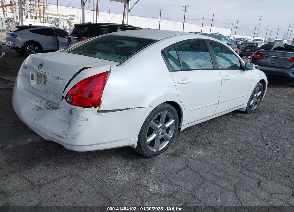 2005 NISSAN MAXIMA 3.5 SE VIN: 1N4BA41E45C859174